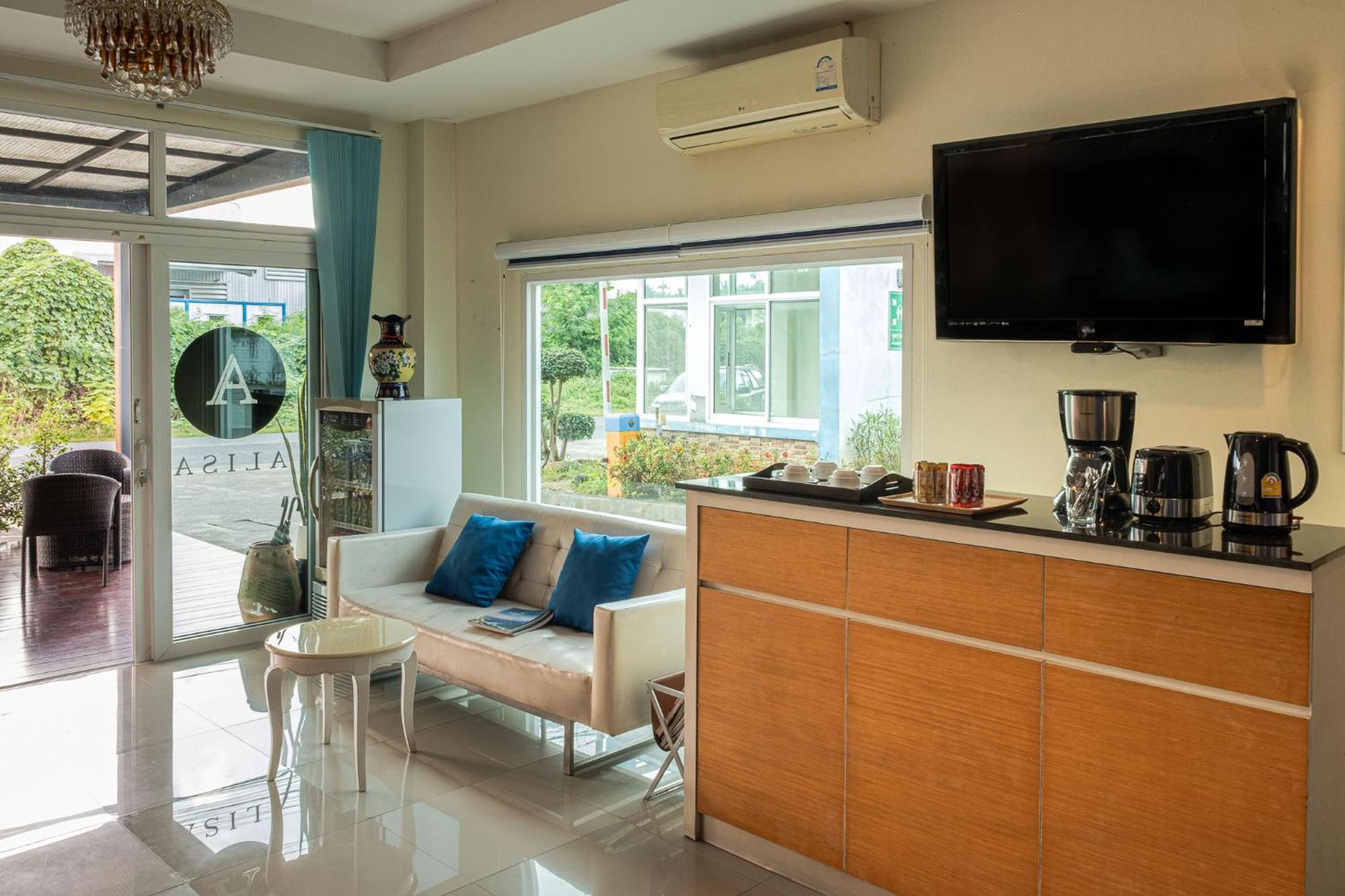 Alisa Krabi Hotel-Sha Plus Buitenkant foto